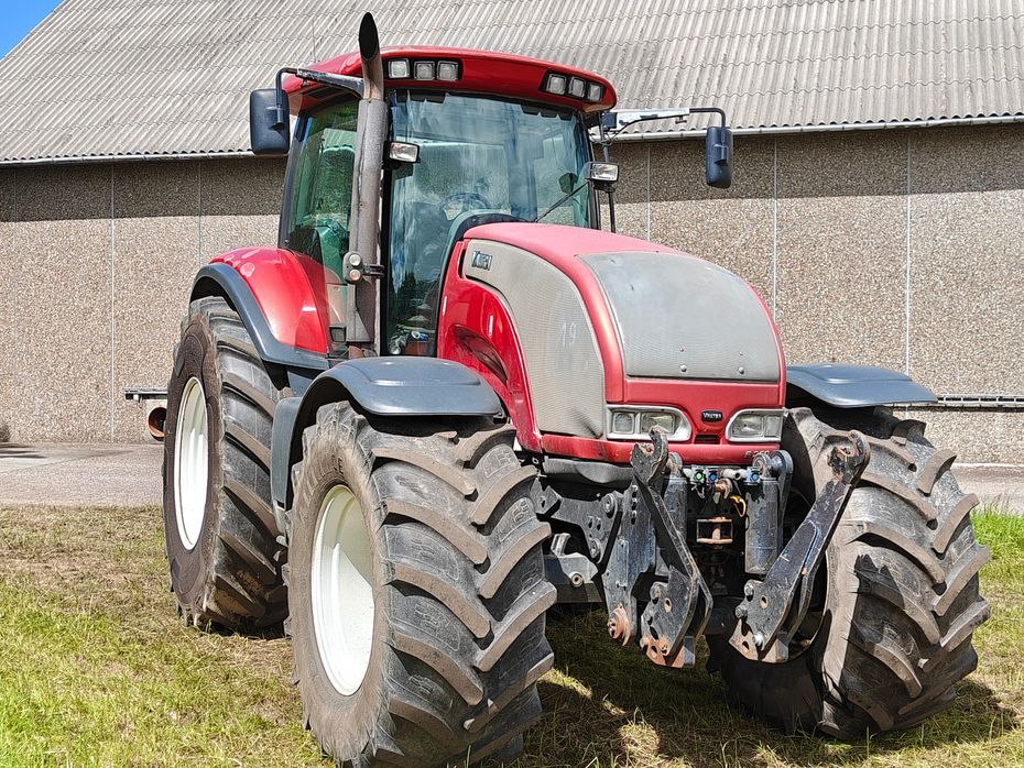Valtra S260 - Traktorer - Traktorer 4 wd - 2
