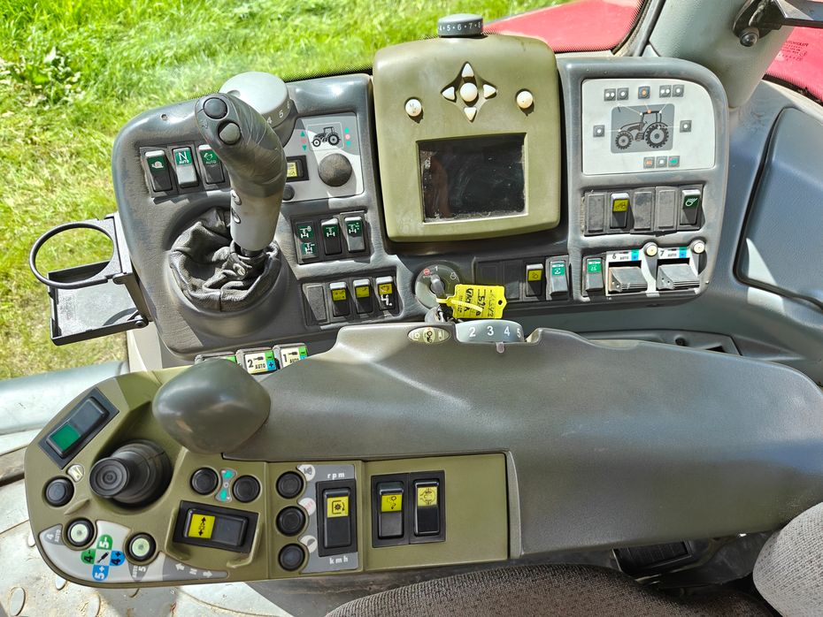 Valtra S260 - Traktorer - Traktorer 4 wd - 6