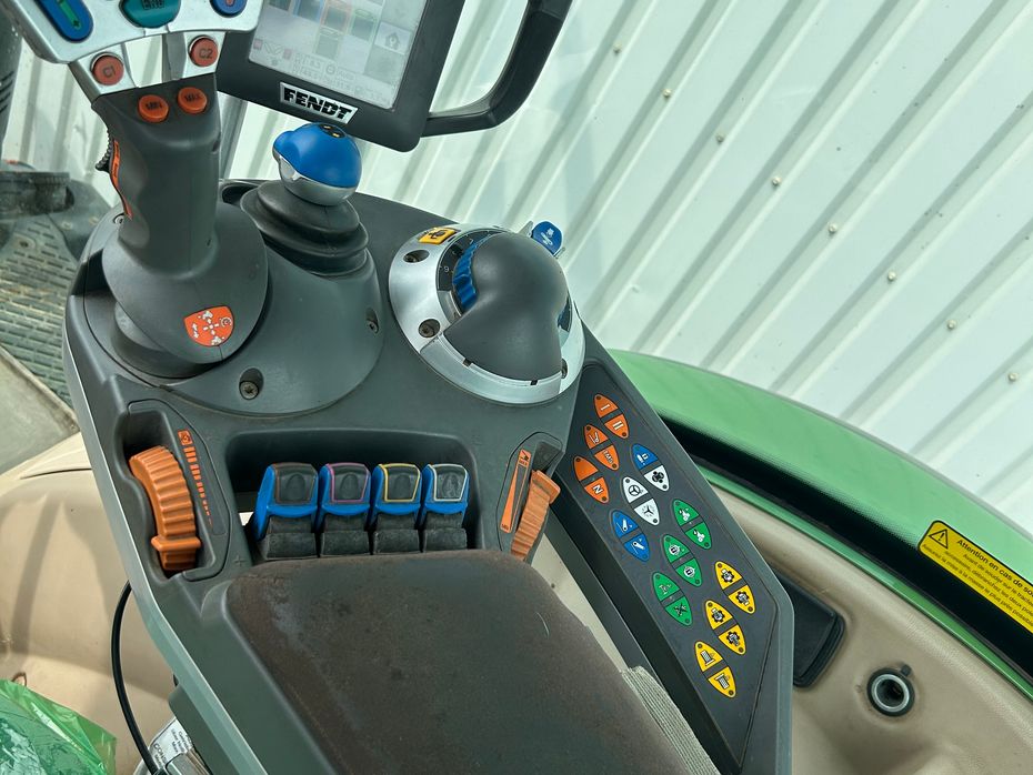 Fendt 720 Vario S4 Profi  Med Ålø Q78 Frontlæsser + luftanlæg - Traktorer - Traktorer 4 wd - 9