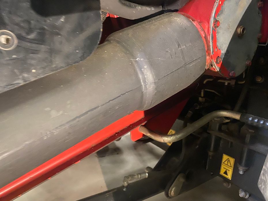 Case IH Axial Flow 9010 Med MacDon D60-D - Høstmaskiner - Mejetærskere - 15