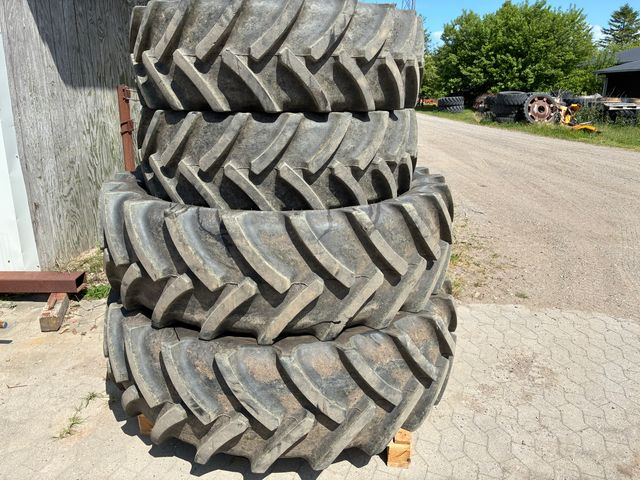 Mitas 480/70r38 + 380/70r28