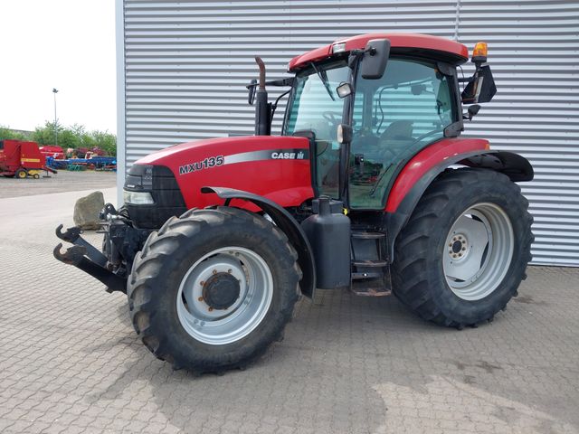 Case IH MXU 125