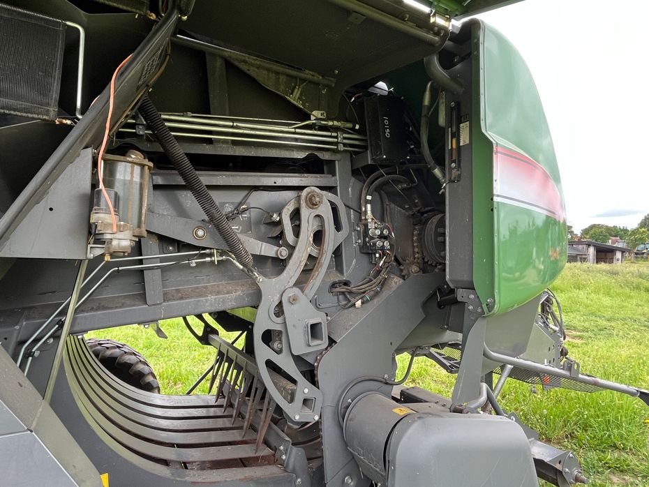 Fendt 12130 N - Pressere - Bigballe - 5