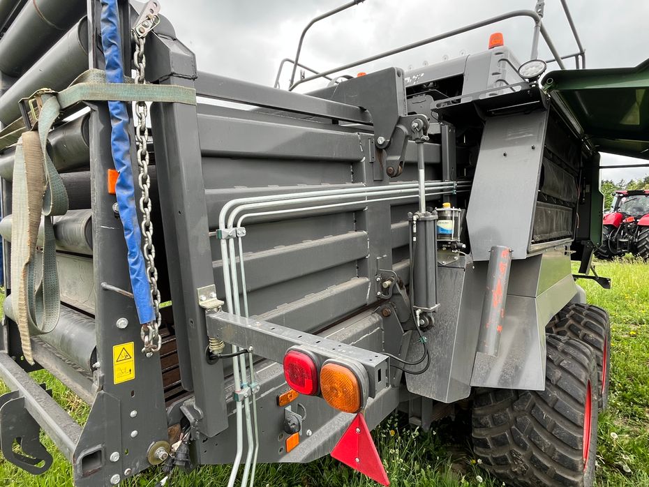Fendt 12130 N - Pressere - Bigballe - 7