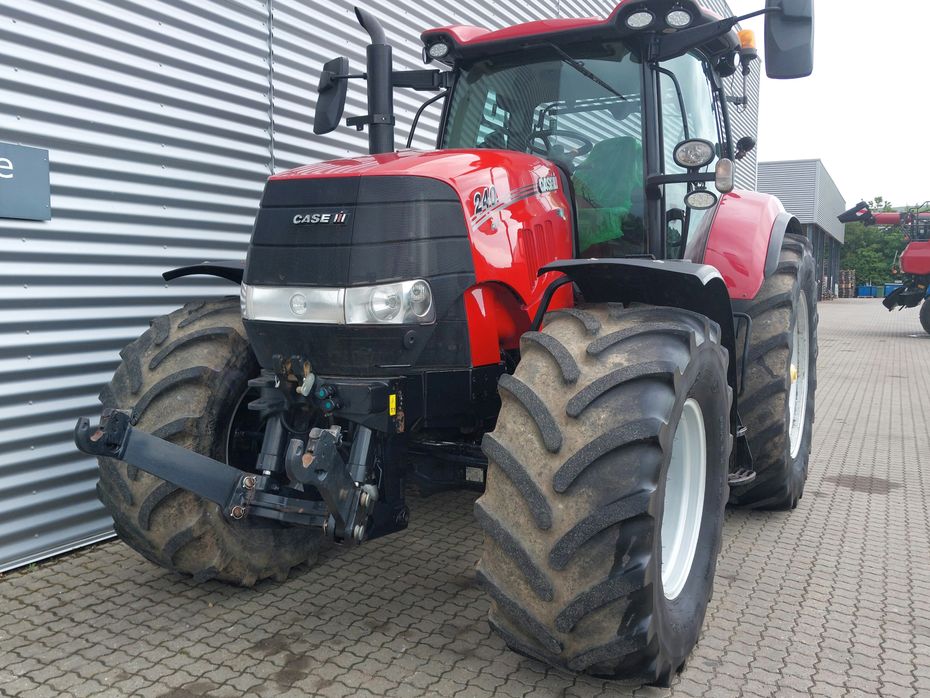 Case IH Puma 240 CVX - Traktorer - Traktorer 4 wd - 4