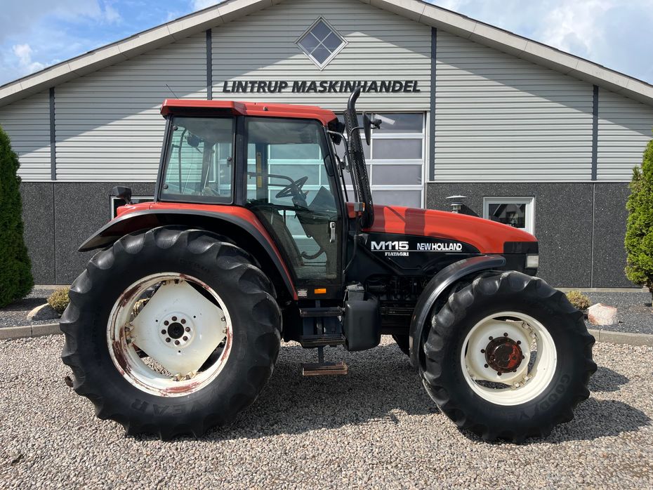 New Holland M115 RangeCommand - Traktorer - Traktorer 4 wd - 7