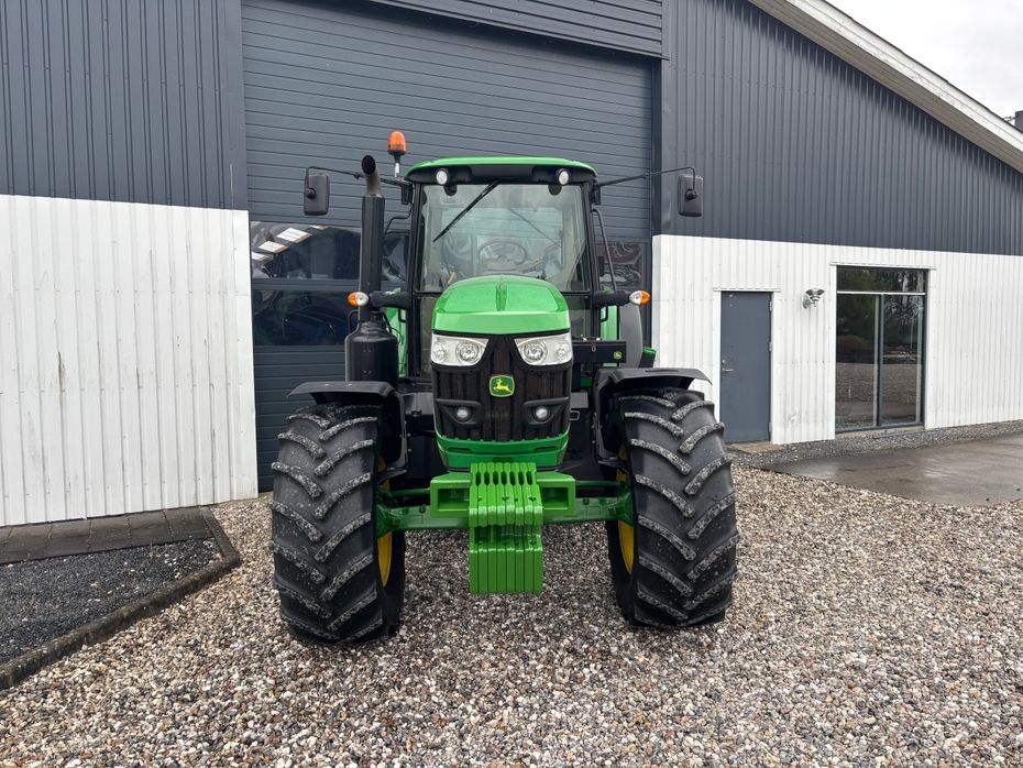 John Deere 6155M - Traktorer - Traktorer 4 wd - 5