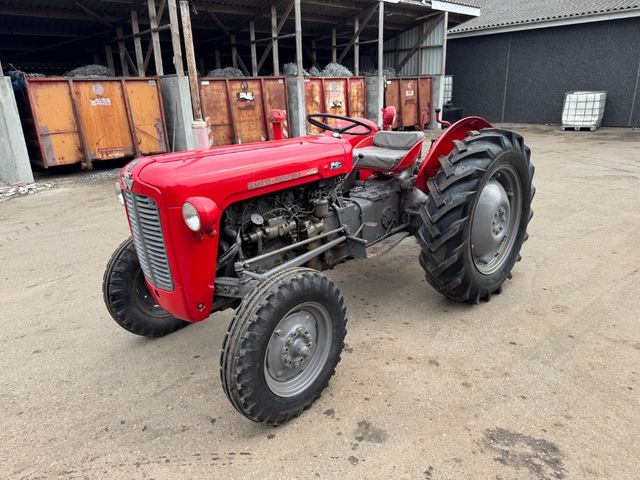 Massey Ferguson 35