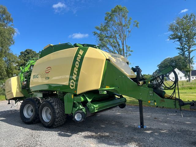 KRONE Big Pack 4X4 High Speed