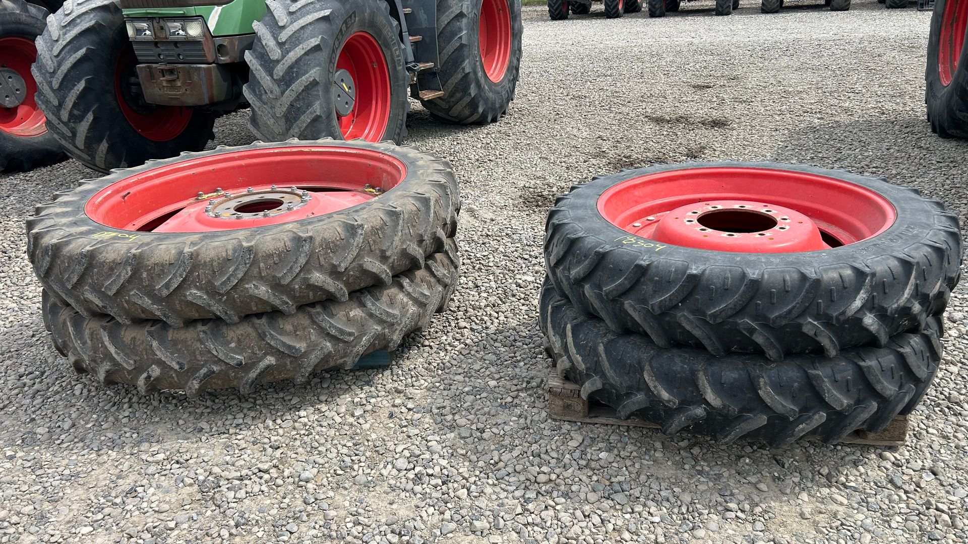 Kleber 300/95R52 + 270/95R38 - stilbare fælge uds.nav bag
