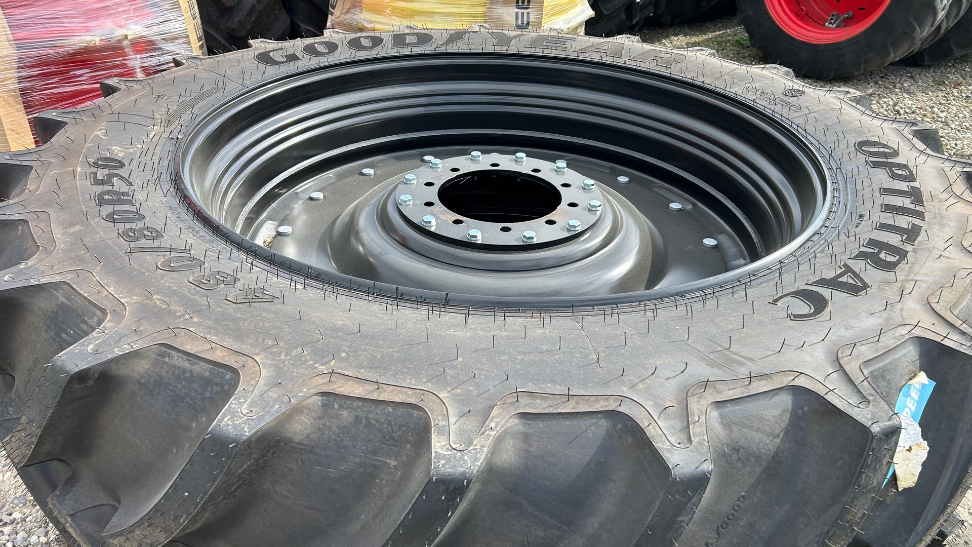Good Year 480/80R50 + 480/70R34 - stilbare fælge. Skarp pris