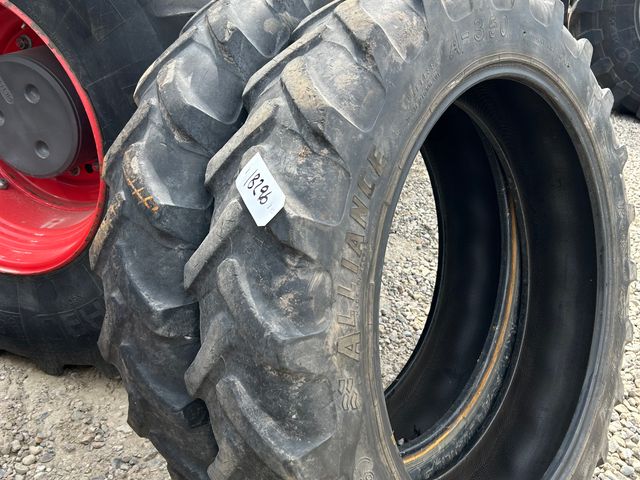 Alliance 270/95R36