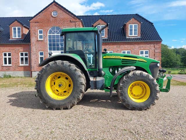 John Deere 7720 TLS, PQ.
