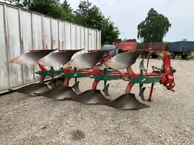 Kverneland 4x16 F-95