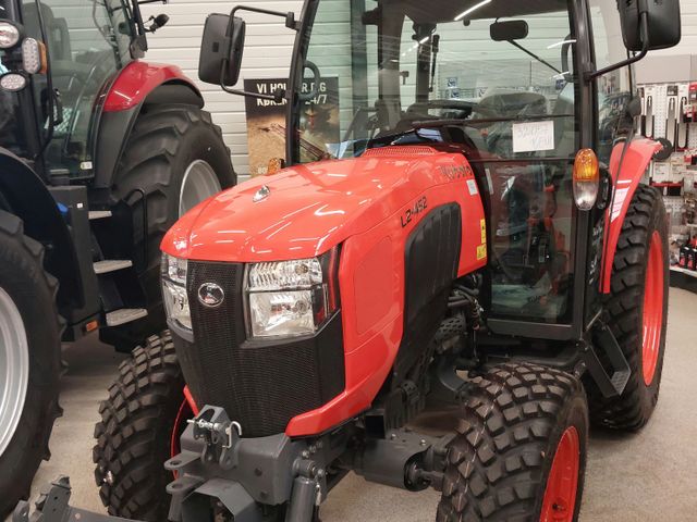 Kubota L2-452