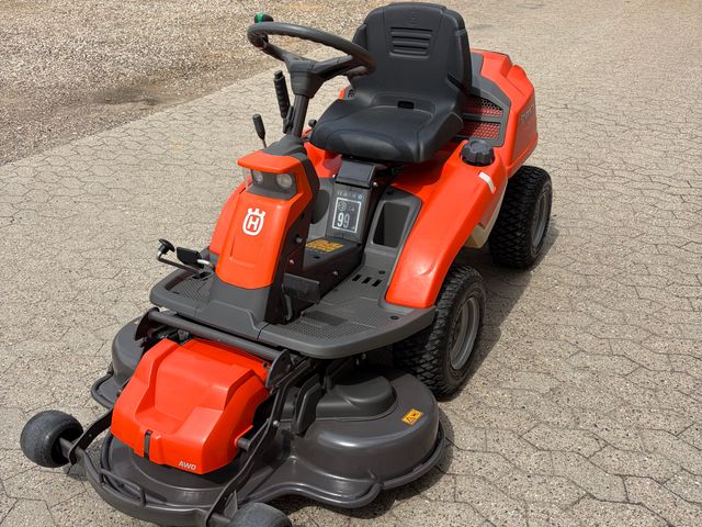 Husqvarna R216T Awd