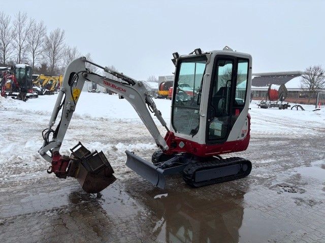 Takeuchi TB 216