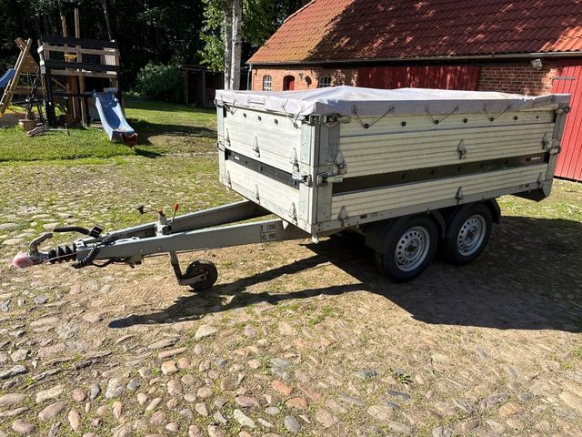 Brenderup boogietrailer med høje sider til 990 kg
