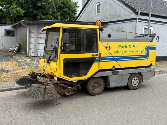 Johnston 2000 HSC