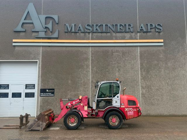 Weidemann 3070 cx 80