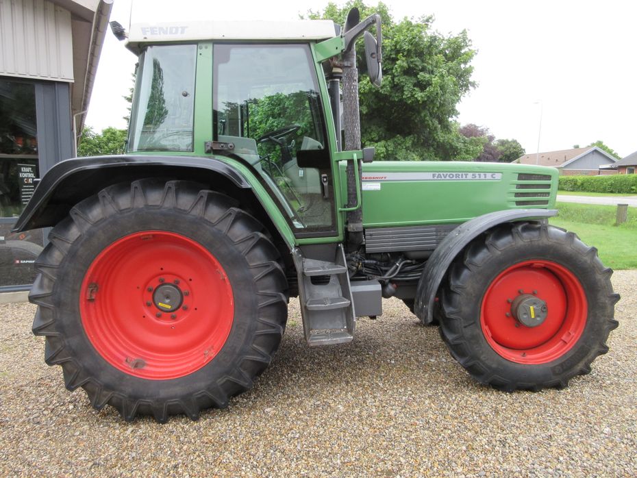 Fendt 511 C Favorit - Traktorer - Traktorer 4 wd - 2