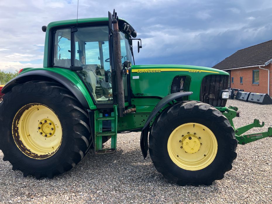 John Deere 6920S - Traktorer - Traktorer 4 wd - 1