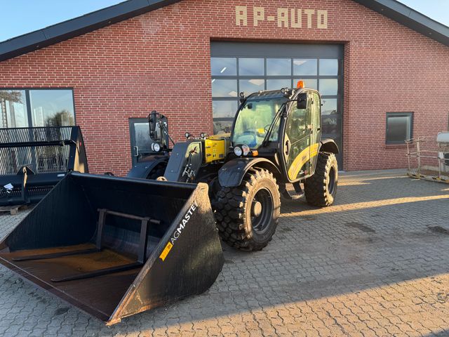 New Holland TH6.32