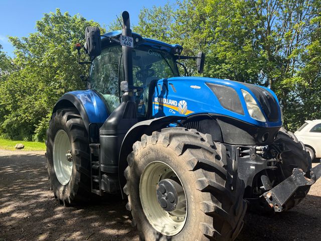 New Holland T7.315 HD