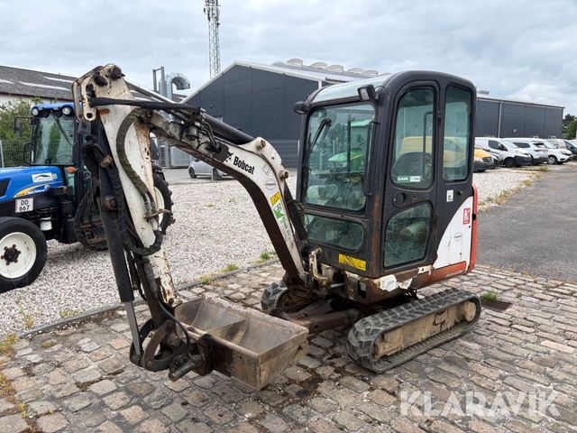 Bobcat E16