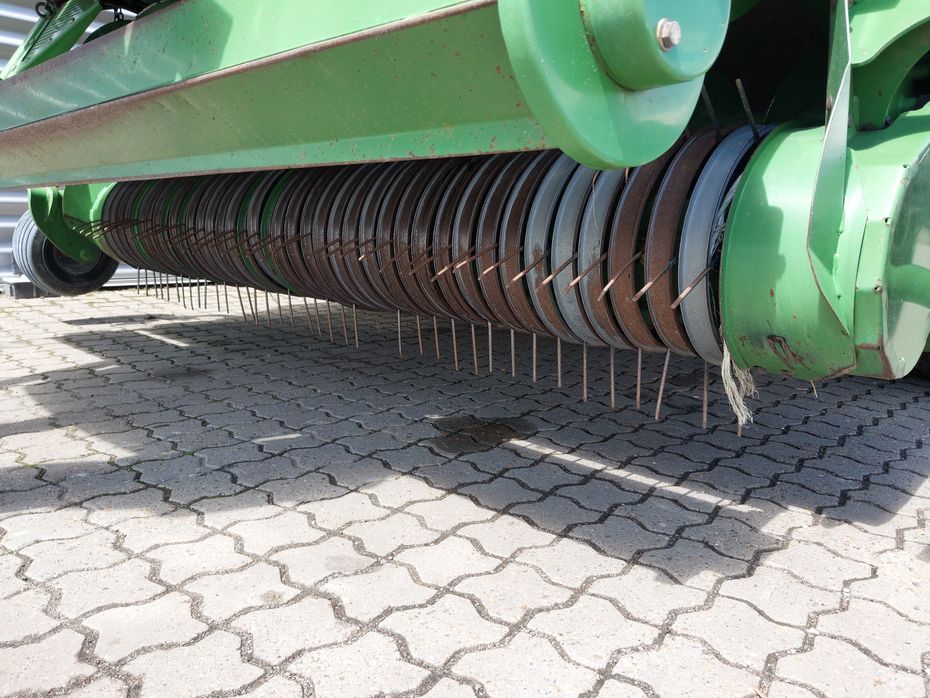 KRONE Bigpack 4x4 u. vogn - Pressere - Bigballe - 8