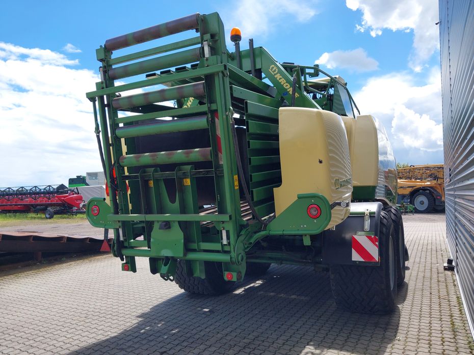 KRONE Bigpack 4x4 u. vogn - Pressere - Bigballe - 7