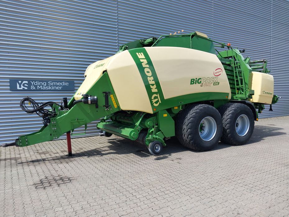 KRONE Bigpack 4x4 u. vogn - Pressere - Bigballe - 1