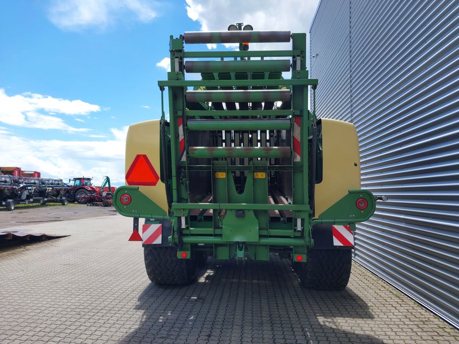 KRONE Bigpack 4x4 u. vogn - Pressere - Bigballe - 6