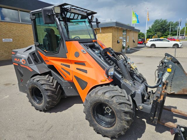 CAST LOADERS Maxo 57 H
