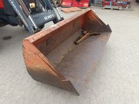 Valtra Valmet 8050 med en Veto 