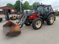 Valtra Valmet 8050 med en Veto 