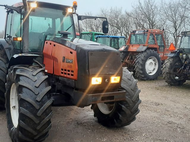 Valmet MEGA 8450