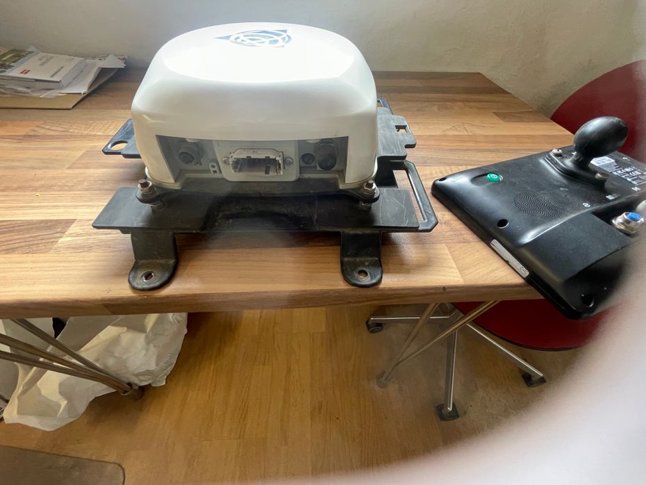 Trimble - Diverse maskiner & tilbehør - GPS - 3