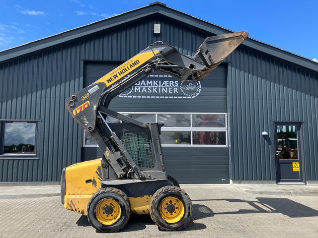 New Holland LS170
