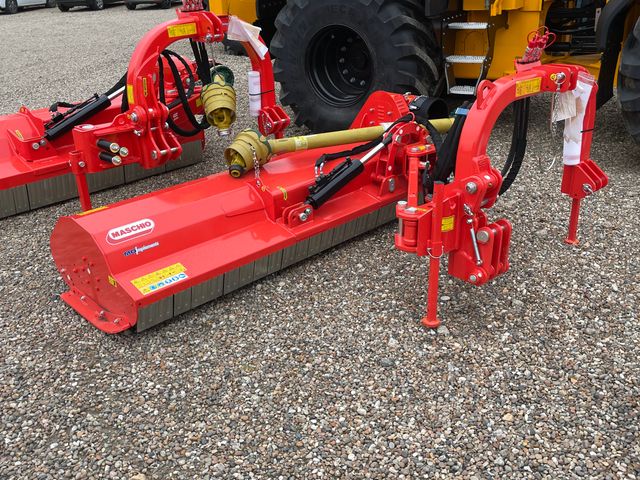 Maschio Giraffa XL 210 SE
