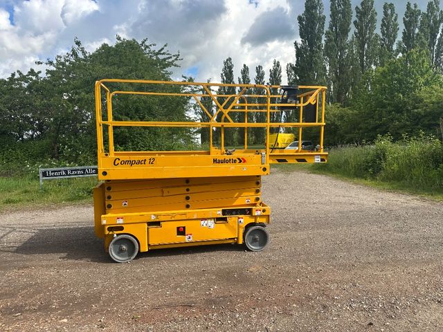 Haulotte Compact 12 