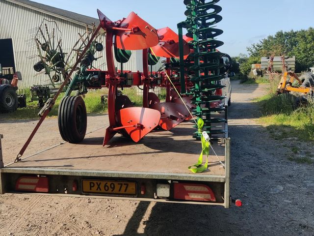 Kverneland 4 Furet EG 100-200-28 m/Packomat 