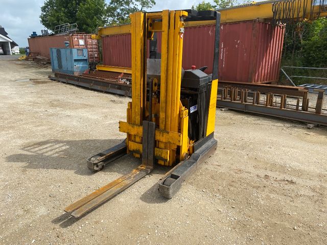 Jungheinrich ETV A 10 G 115-530 DZ