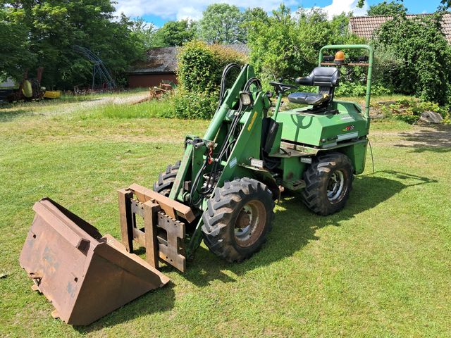 Striegel Maschinenbau Uniloader 190DYA