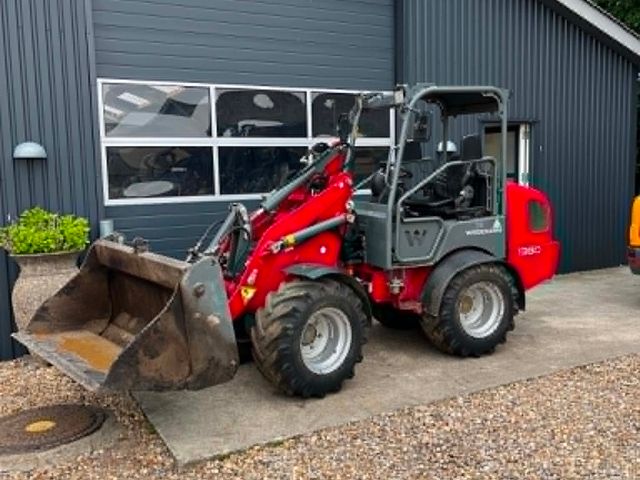 Weidemann 1380