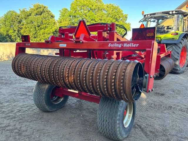 Heva Swing Roller