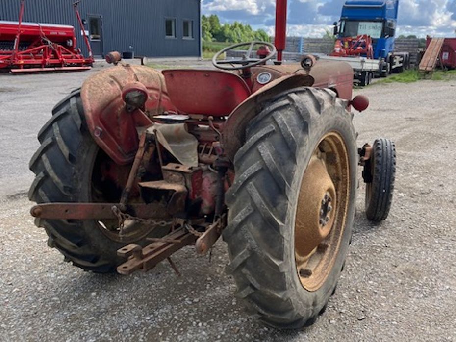 David Brown 880 - Traktorer - Traktorer 2 wd - 3