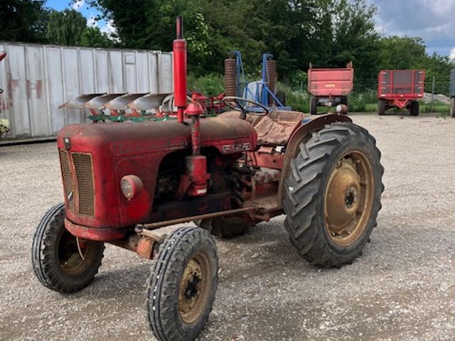 David Brown 880