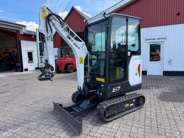 Bobcat E17