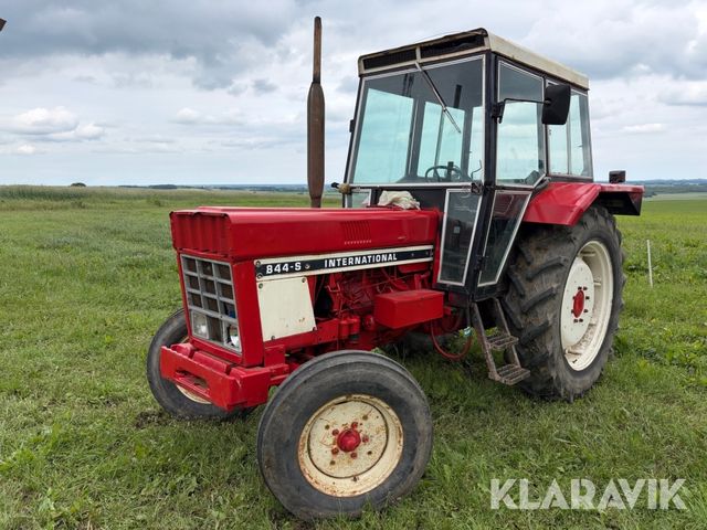 IH 844-S
